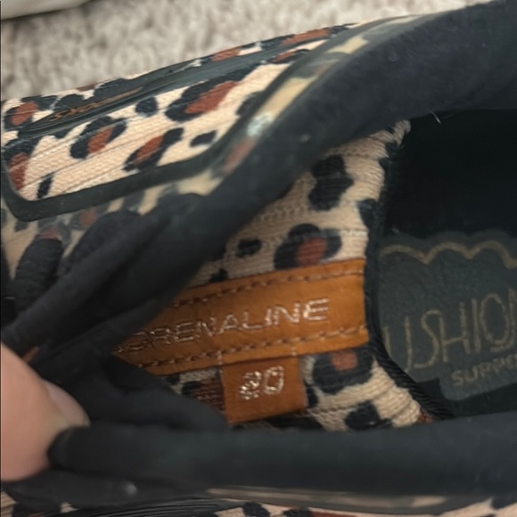 Brooks Leopard Print Women's Running Sneakers - Picture 7 of 8